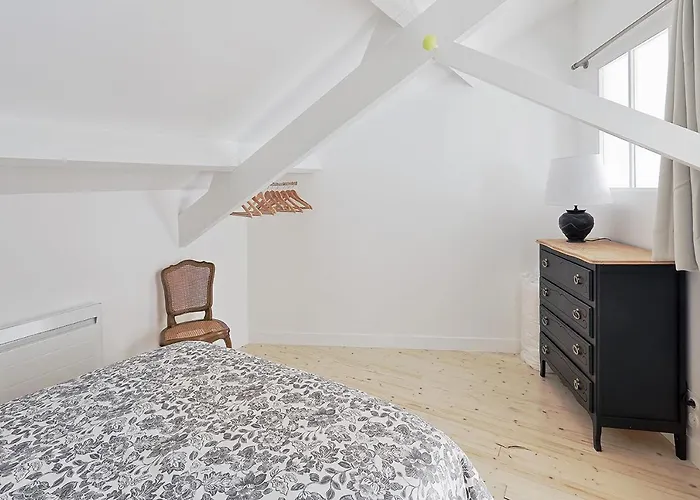 La Galerie - Maison Lotus بيت للعطل بورنيك